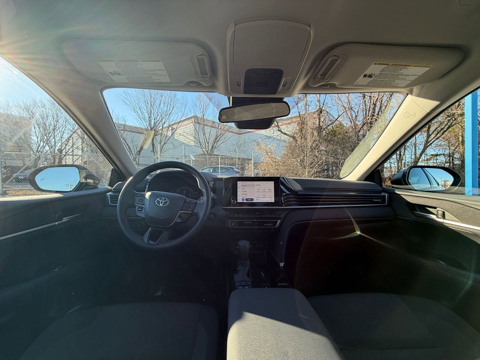 Used 2025 Toyota Camry LE image 32