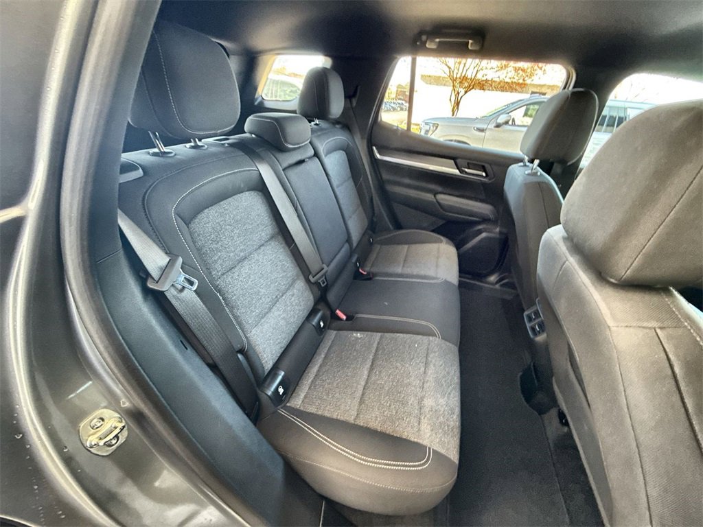 Used 2025 GMC Terrain Elevation image 24