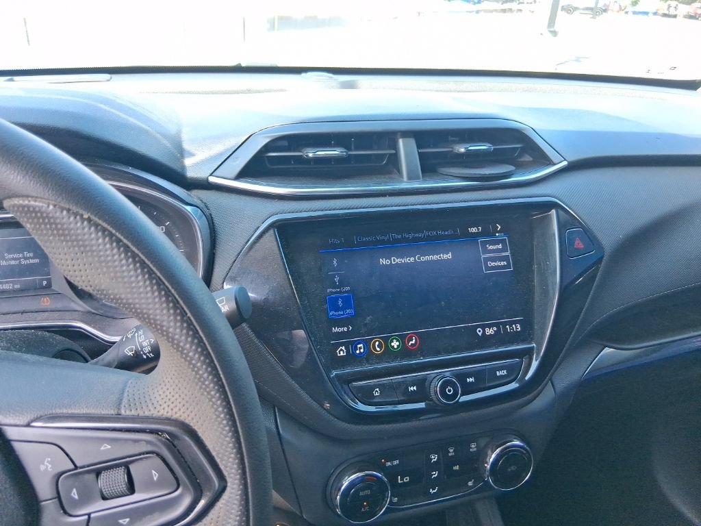Used 2021 Chevrolet TrailBlazer LT w/ Convenience Package FWD image 11