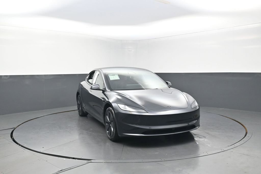 Used 2026 Tesla Model 3 Long Range RWD image 2