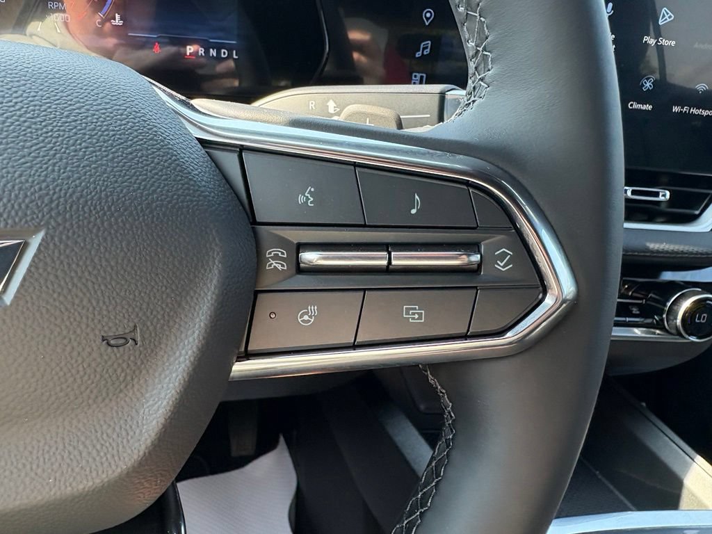 New 2027 Chevrolet Equinox LT w/ Convenience Package II FWD image 20