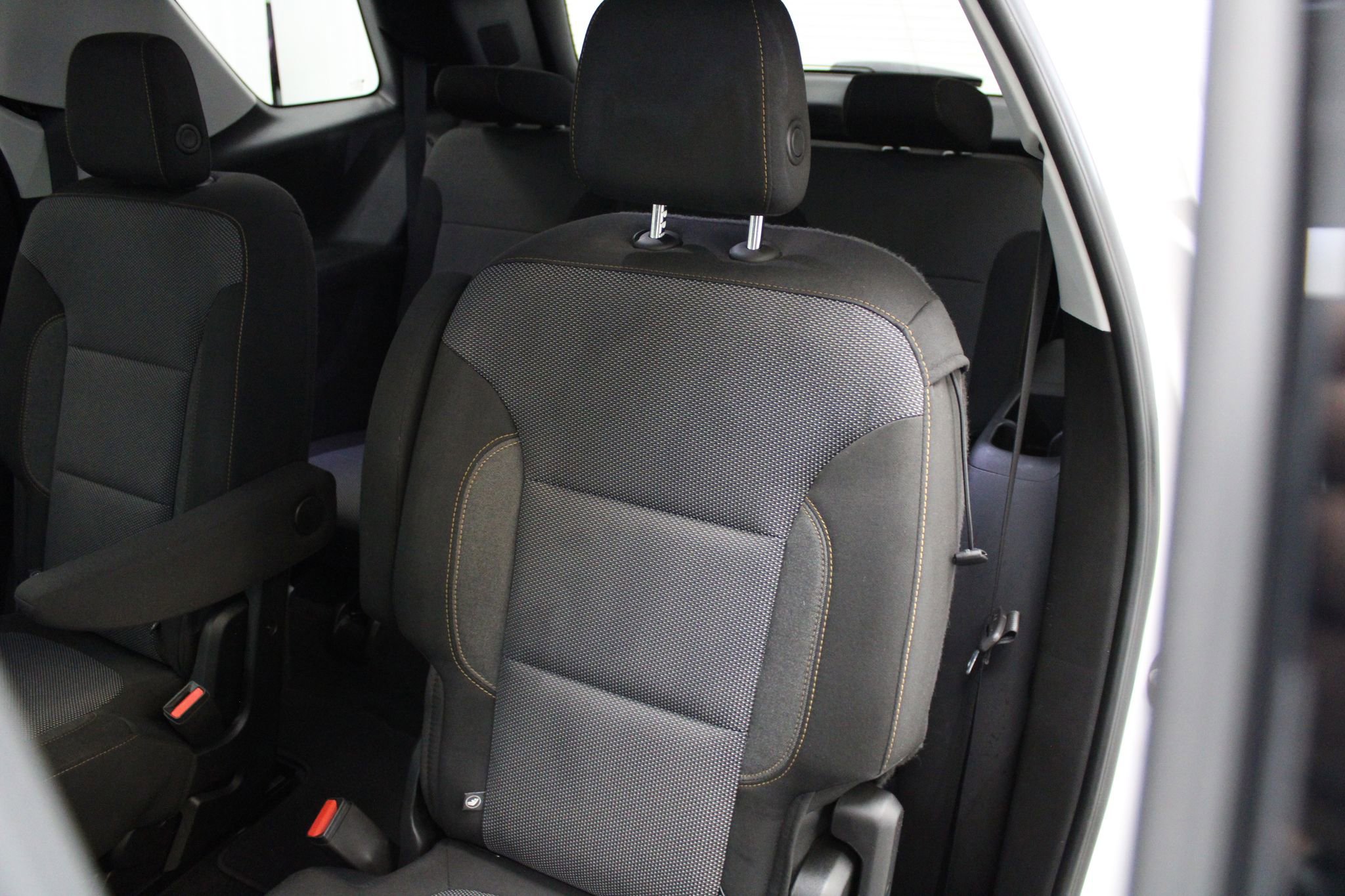 Used 2018 Chevrolet Traverse LT AWD/4WD image 22