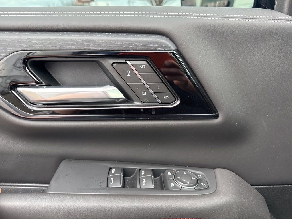 Used 2026 GMC Yukon AT4 Ultimate w/ LPO, Floor Liner Package image 49