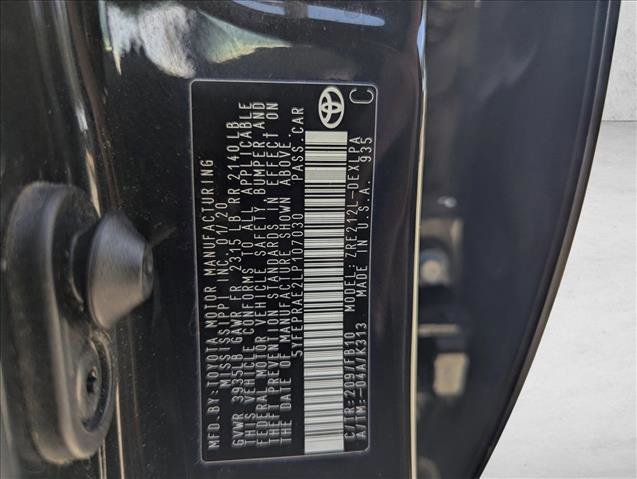 Used 2020 Toyota Corolla LE image 22