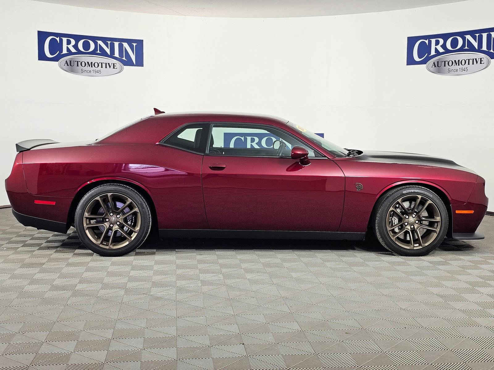 Used 2021 Dodge Challenger SRT Hellcat w/ Plus Package image 6