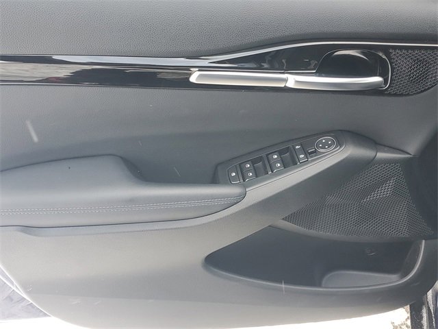 Certified 2023 Kia Seltos S w/ Navigation Package image 14