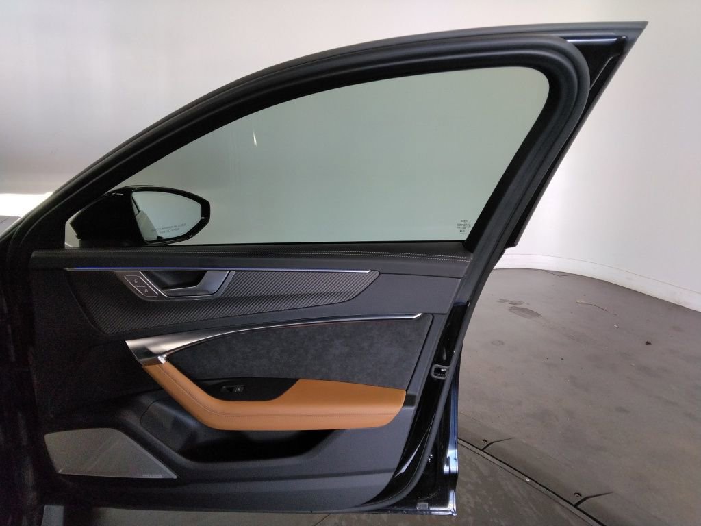 Used 2024 Audi RS 6 performance image 46