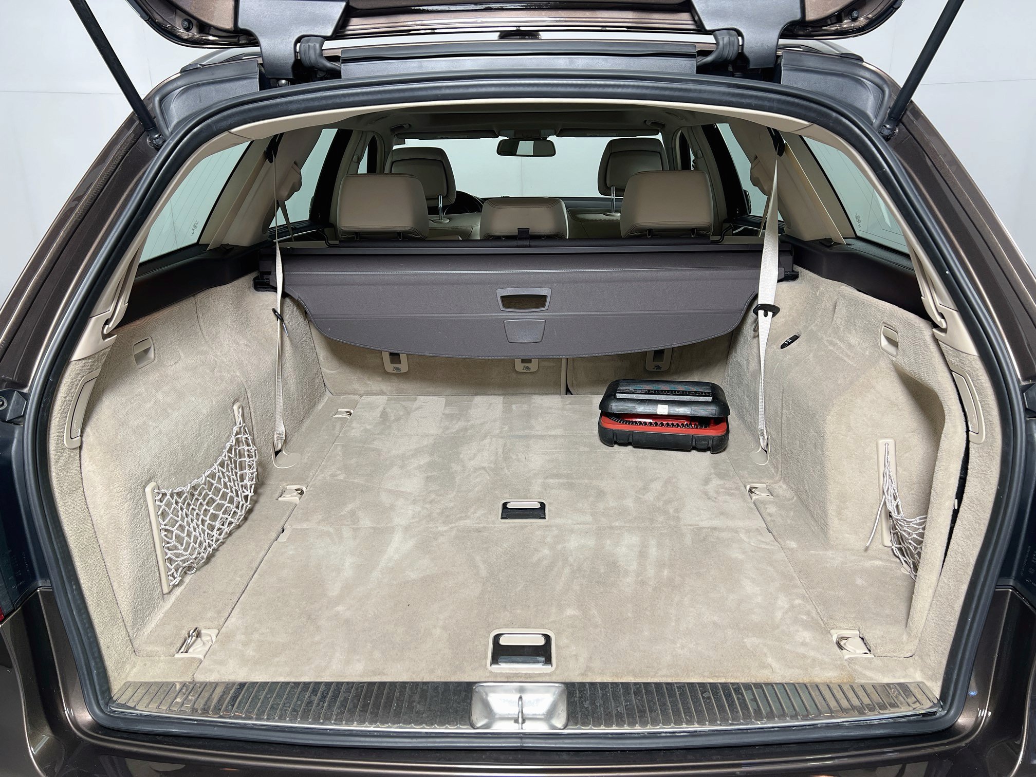 Used 2014 Mercedes-Benz E 350 4MATIC Wagon image 23