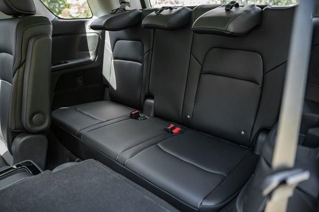 New 2025 Nissan Pathfinder SL w/ SL Premium Package image 35