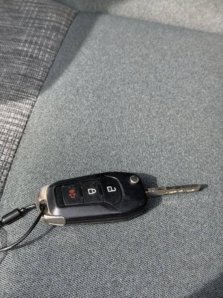 Used 2024 Ford F250 XLT AWD/4WD image 15