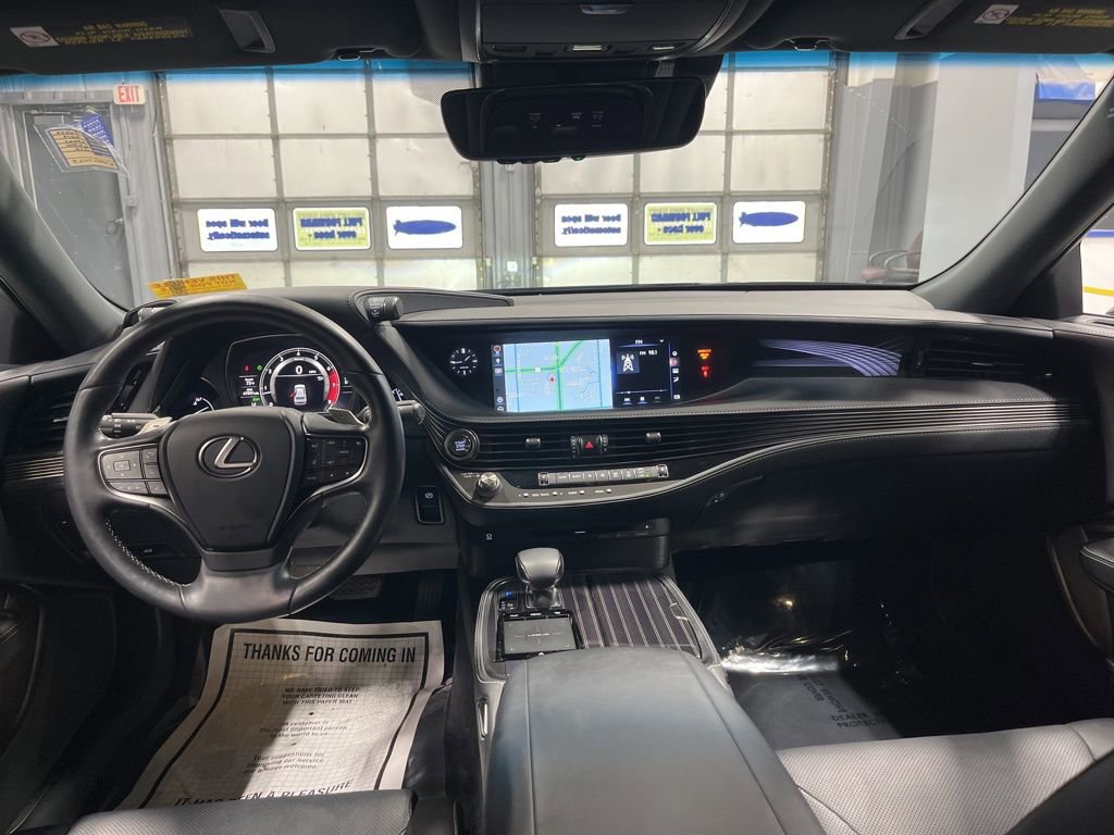Used 2019 Lexus LS 500 AWD w/ Accessory Package (Z1) image 36