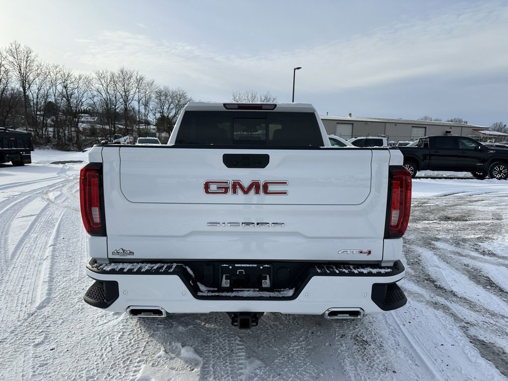 Used 2025 GMC Sierra 1500 AT4 w/ AT4 Premium Package image 7