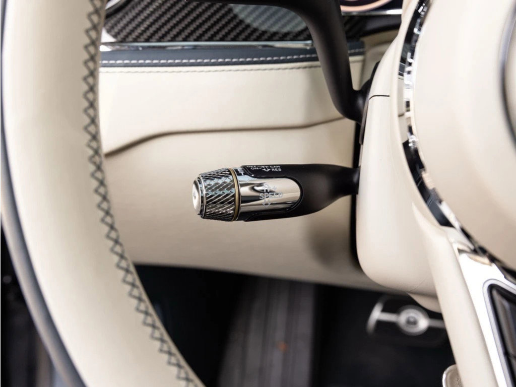 Certified 2022 Bentley Flying Spur W12 image 43