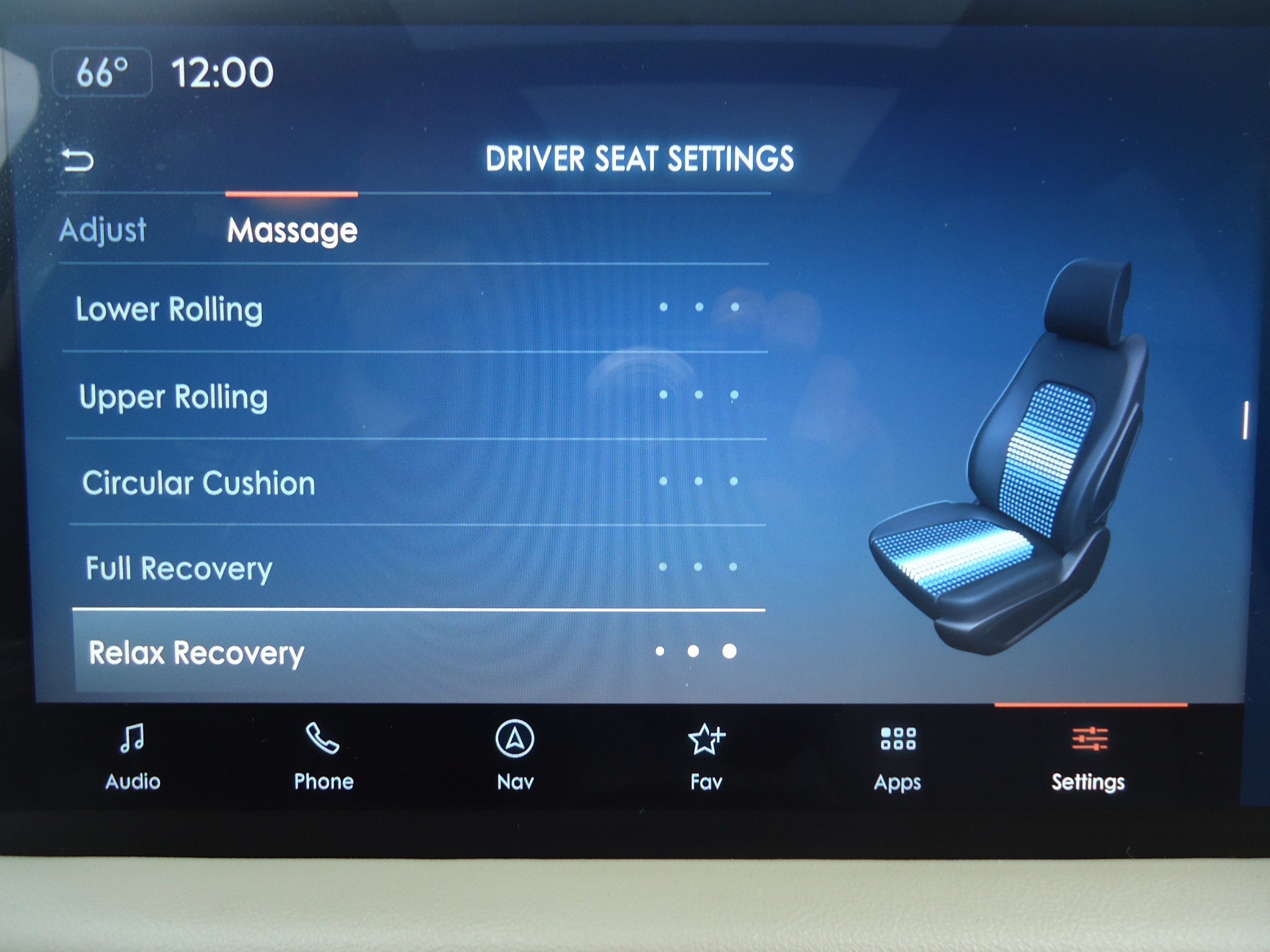 Used 2023 Lincoln Nautilus Reserve w/ Equipment Group 201A AWD/4WD image 18