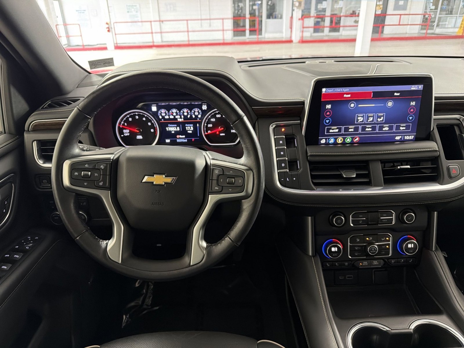 Used 2021 Chevrolet Suburban Premier image 16