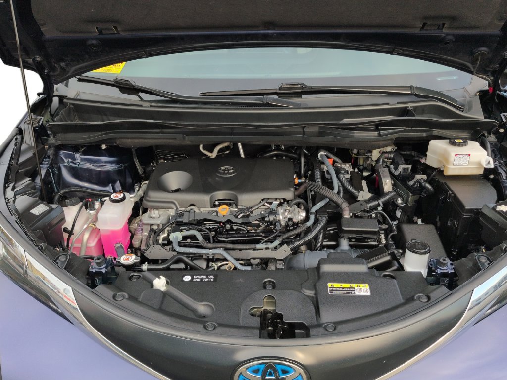 Used 2024 Toyota Sienna XLE FWD image 31
