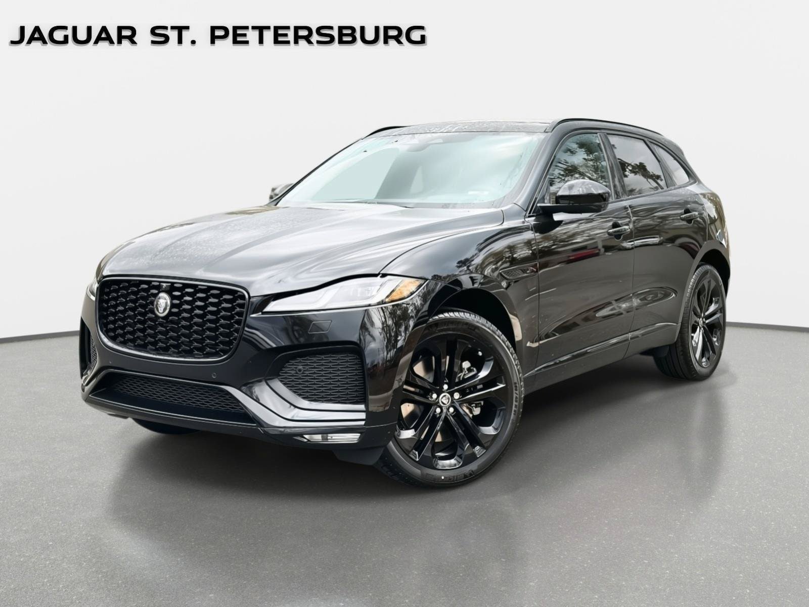 Used 2026 Jaguar F-PACE R-Dynamic S AWD/4WD image 1