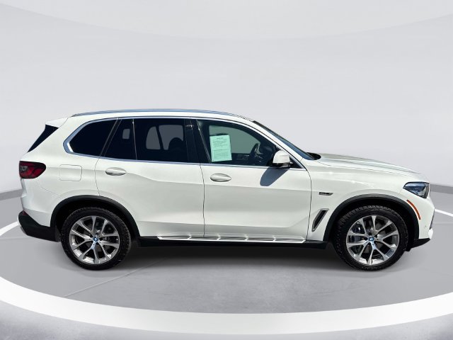Used 2023 BMW X5 xDrive45e w/ Climate Comfort Package AWD/4WD image 3