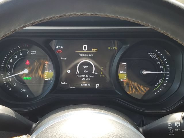 Used 2024 Jeep Wrangler Unlimited Sahara AWD/4WD image 8
