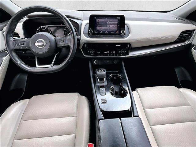 Used 2022 Nissan Rogue SV w/ SV Premium Package image 16