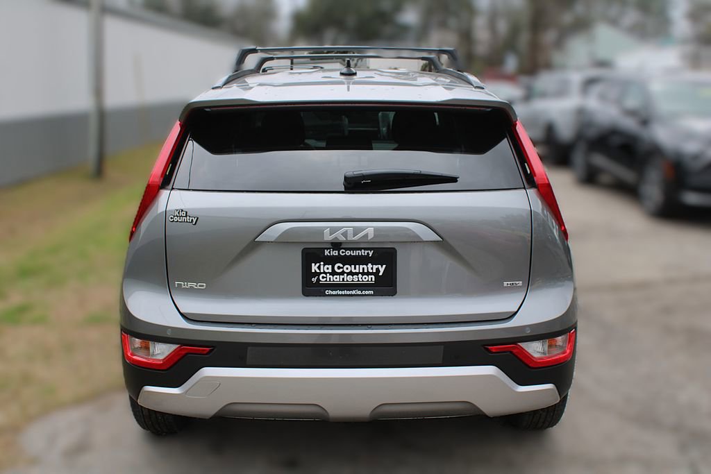 New 2026 Kia Niro EX FWD image 8