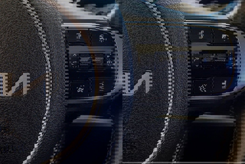 Used 2023 Kia Sportage SX image 16