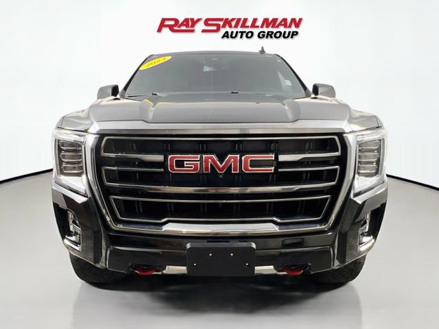 Used 2023 GMC Yukon XL AT4 w/ Technology Package AWD/4WD image 2