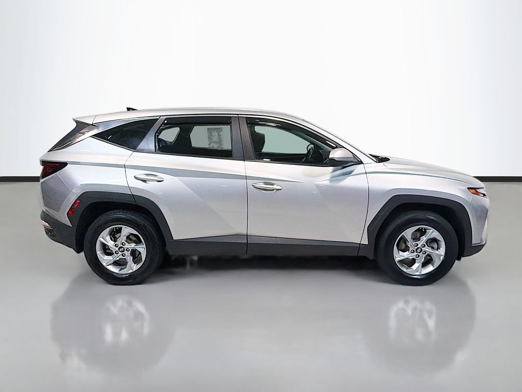 Used 2023 Hyundai Tucson SE AWD/4WD image 8