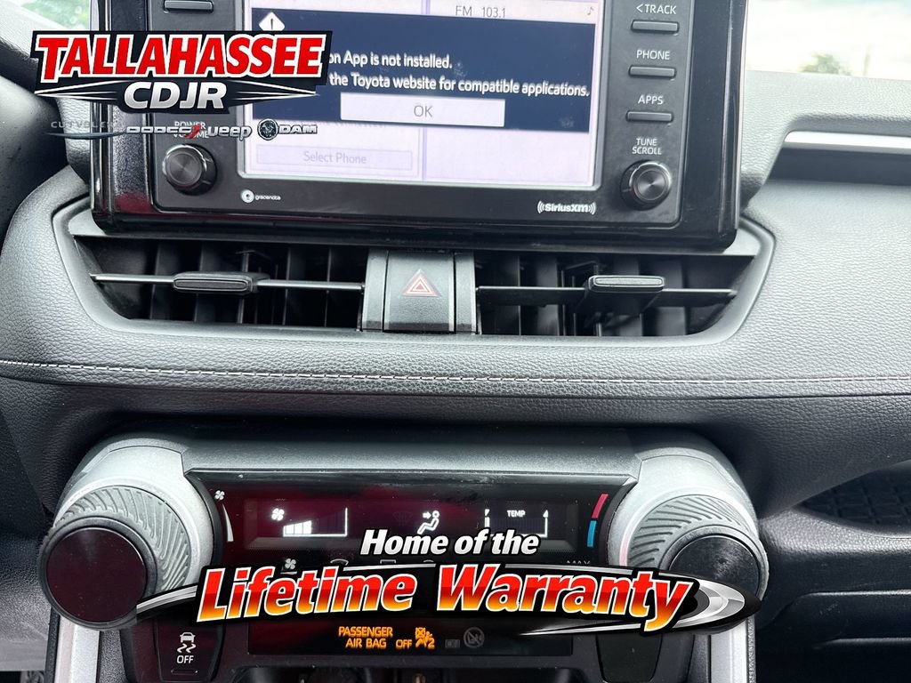 Used 2021 Toyota RAV4 LE FWD image 22
