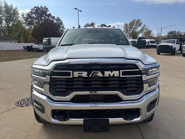New 2026 RAM 5500 Tradesman w/ Chrome Appearance Group image 4