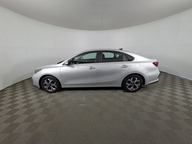 Used 2021 Kia Forte LXS FWD image 21