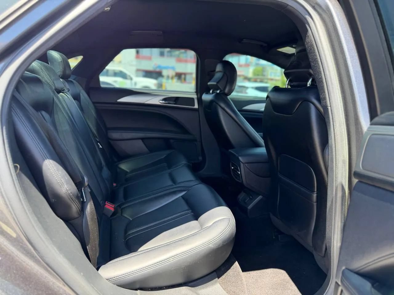 Used 2017 Lincoln MKZ Premiere FWD image 32