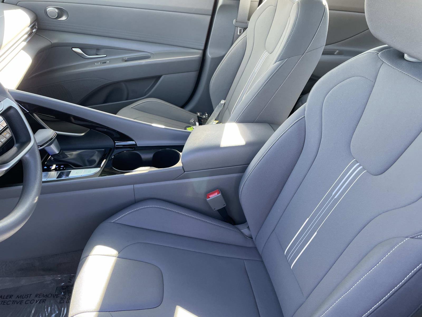 Certified 2024 Hyundai Elantra Blue image 21