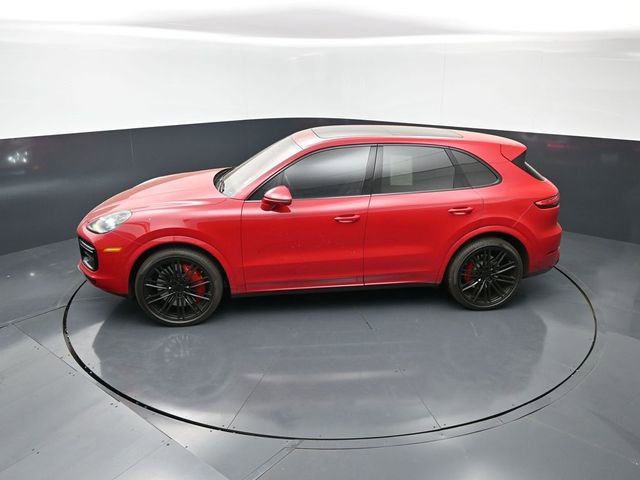 Used 2023 Porsche Cayenne Turbo w/ Premium Package Plus AWD/4WD image 16