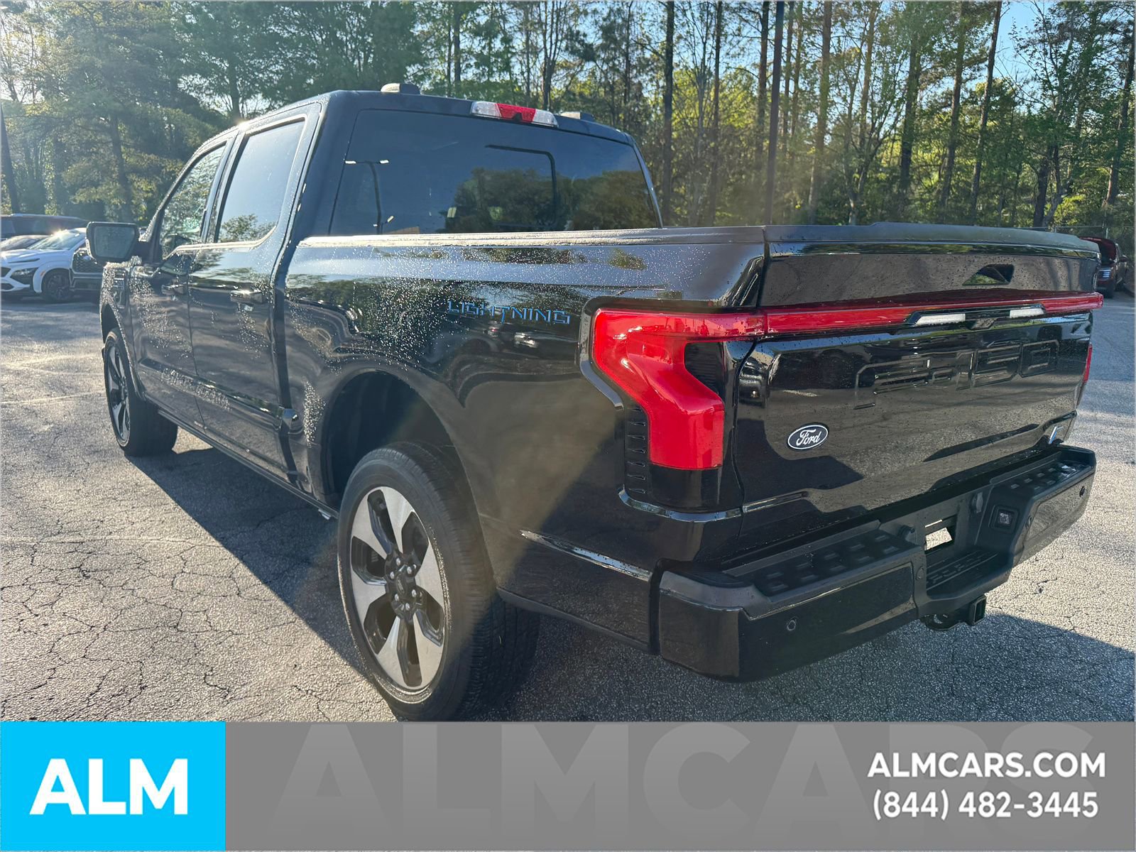 Used 2024 Ford F150 Lightning Platinum AWD/4WD image 10