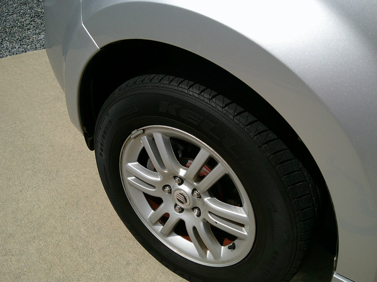 Used 2010 Mercury Mariner Premier image 12