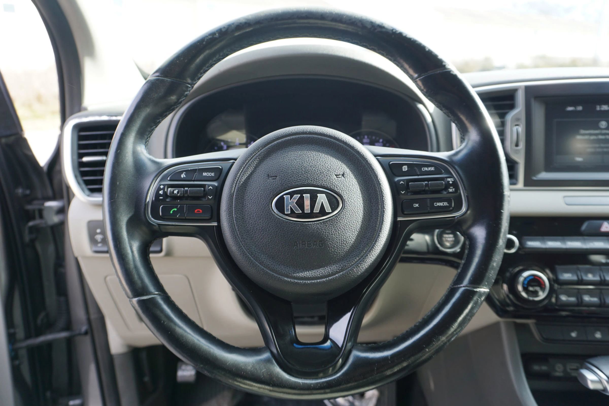 Used 2018 Kia Sportage EX w/ EX Premium Package FWD image 31
