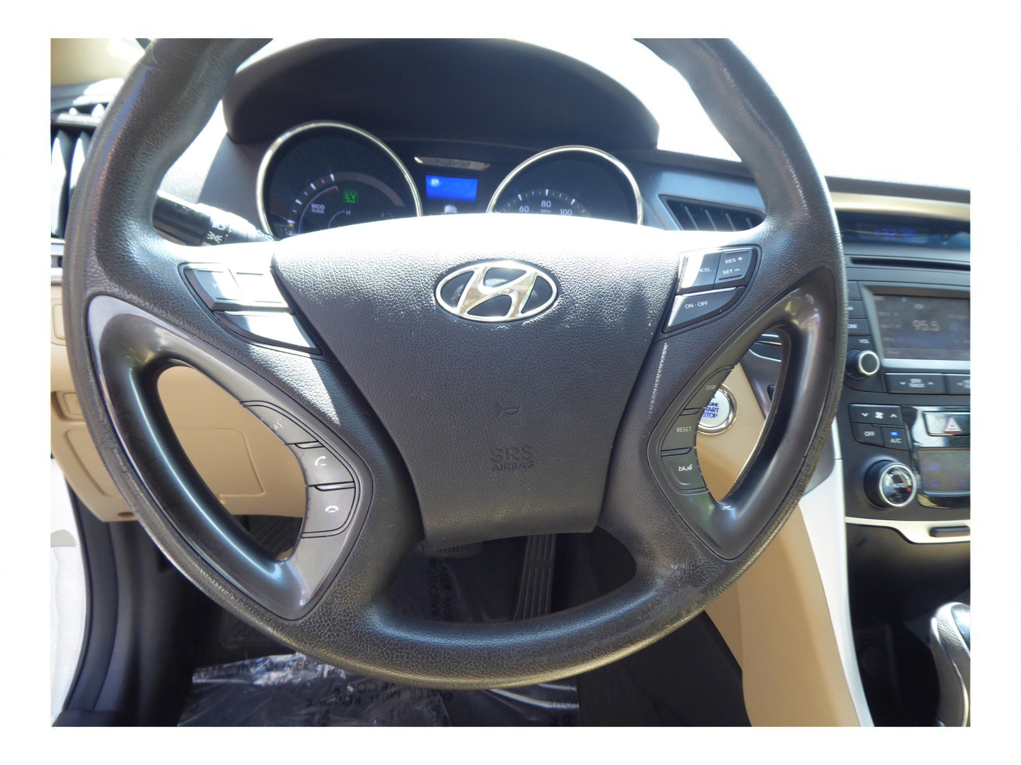 Used 2015 Hyundai Sonata Hybrid image 12