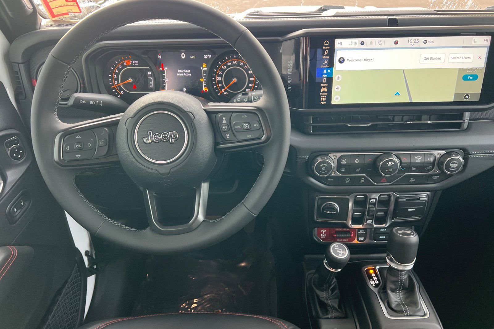 New 2026 Jeep Wrangler Unlimited Rubicon w/ Dual Top Group image 13