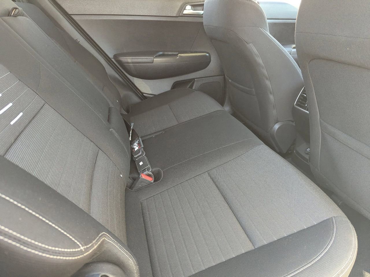 Used 2017 Kia Sportage LX w/ LX Popular Package image 11