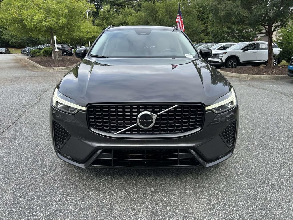 Used 2023 Volvo XC60 B5 Ultimate w/ Climate Package AWD/4WD image 8