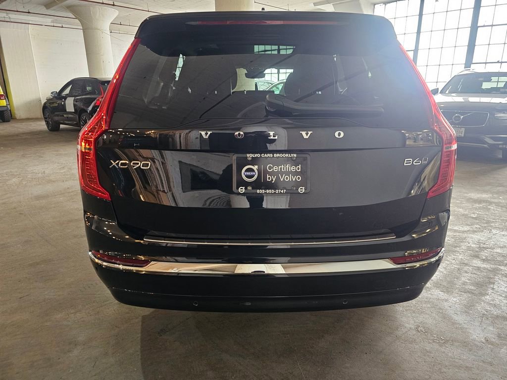 Certified 2024 Volvo XC90 B6 Plus w/ Protection Package Premier AWD/4WD image 3