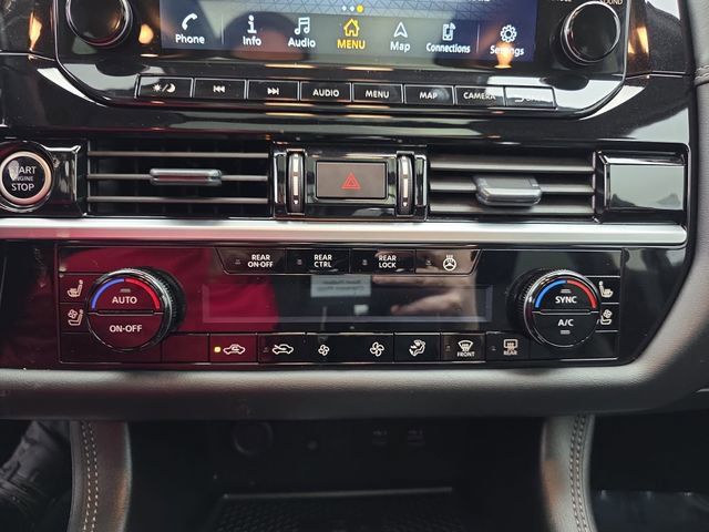 Used 2024 Nissan Pathfinder Platinum w/ Cargo Package image 35