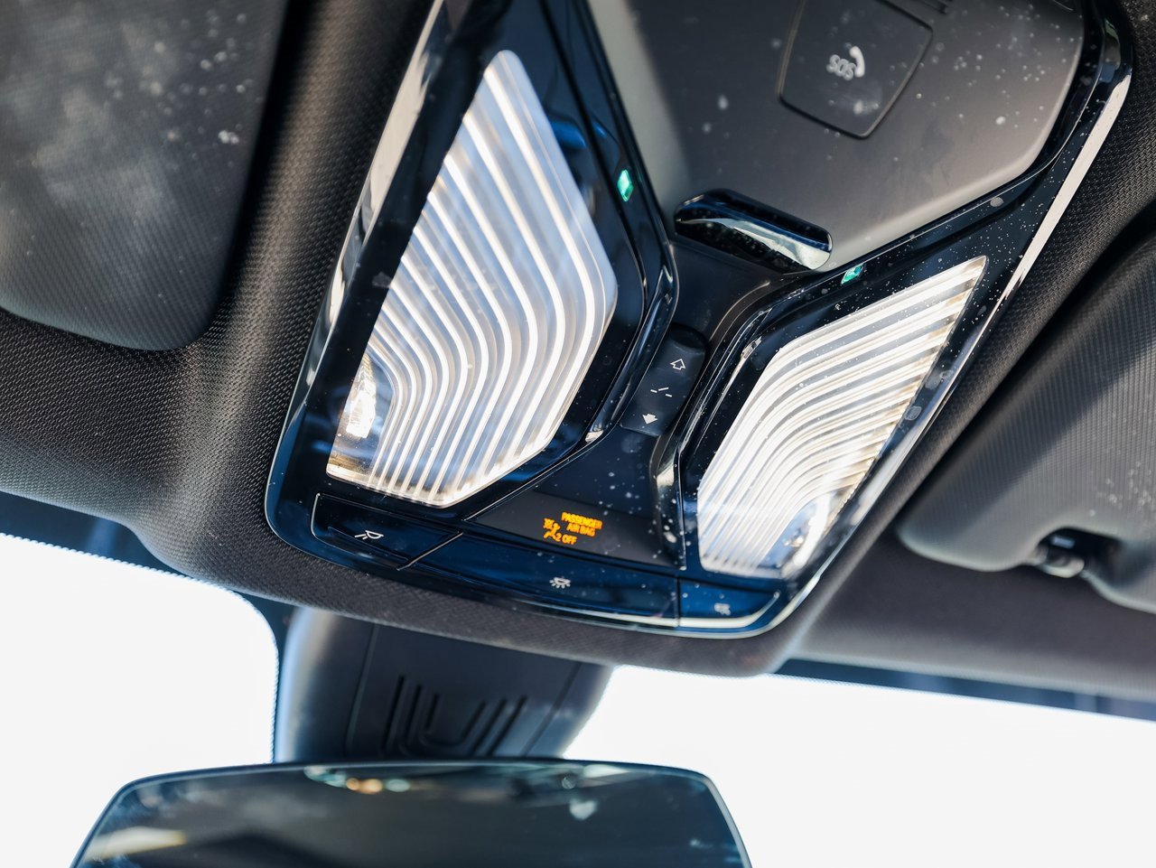 Used 2021 BMW X5 xDrive40i w/ M Sport Package image 21