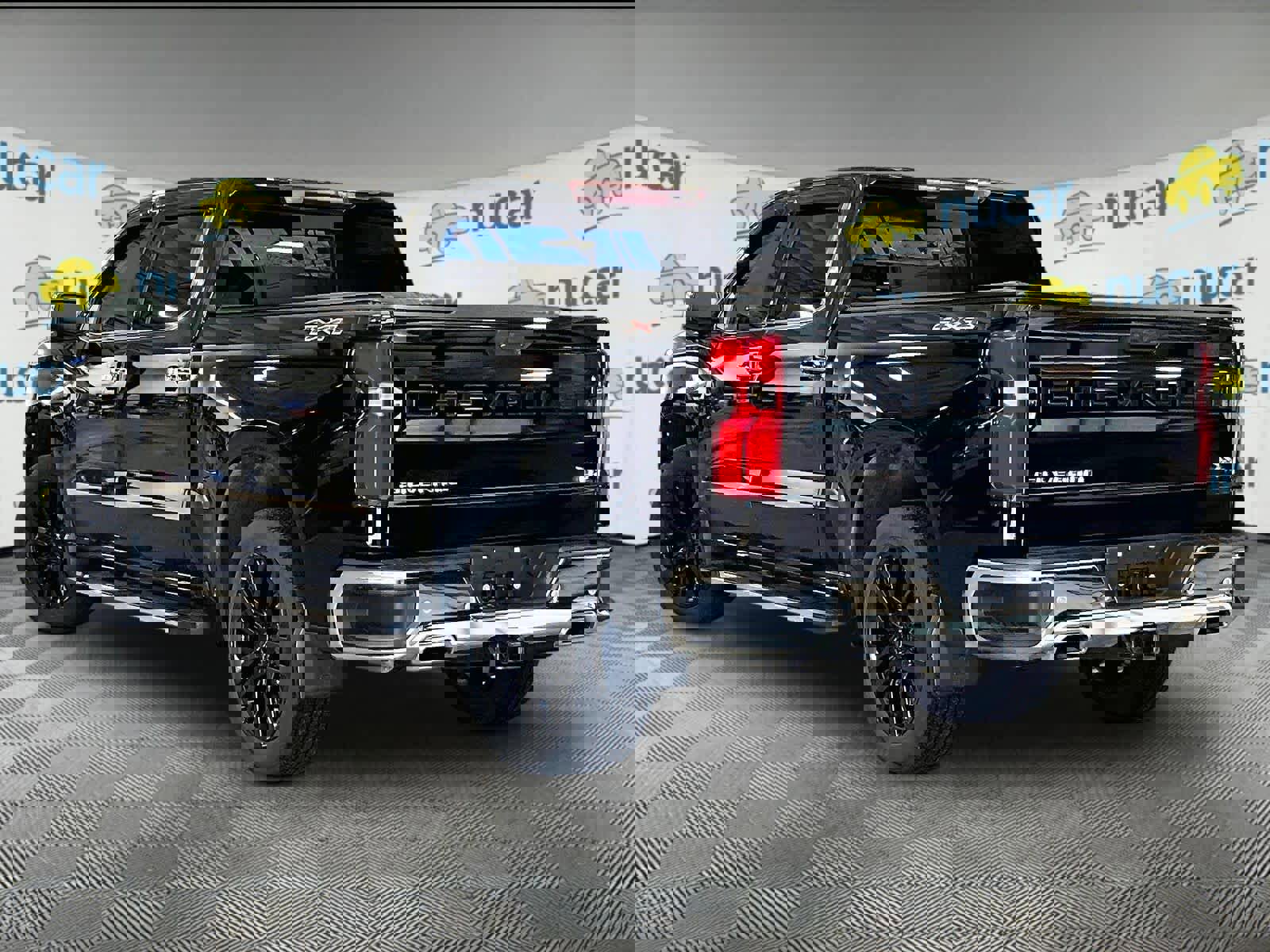 Used 2023 Chevrolet Silverado 1500 LTZ w/ LTZ Convenience Package II image 4