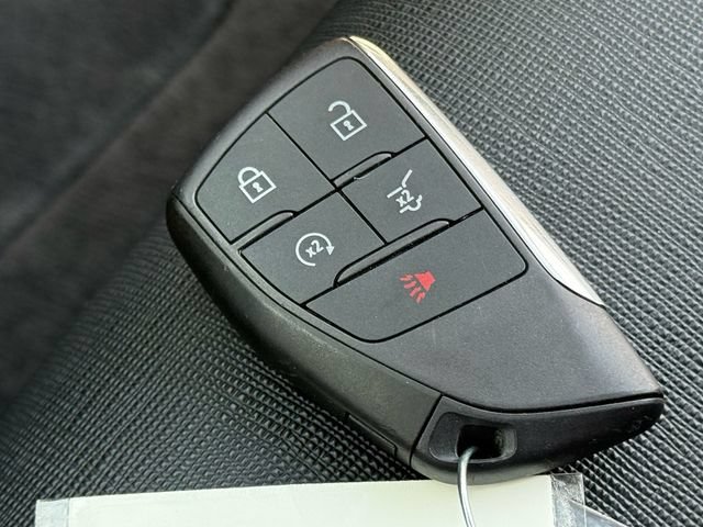 Used 2025 Buick Enclave Preferred AWD/4WD image 21
