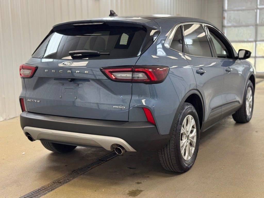 Used 2024 Ford Escape Active image 5