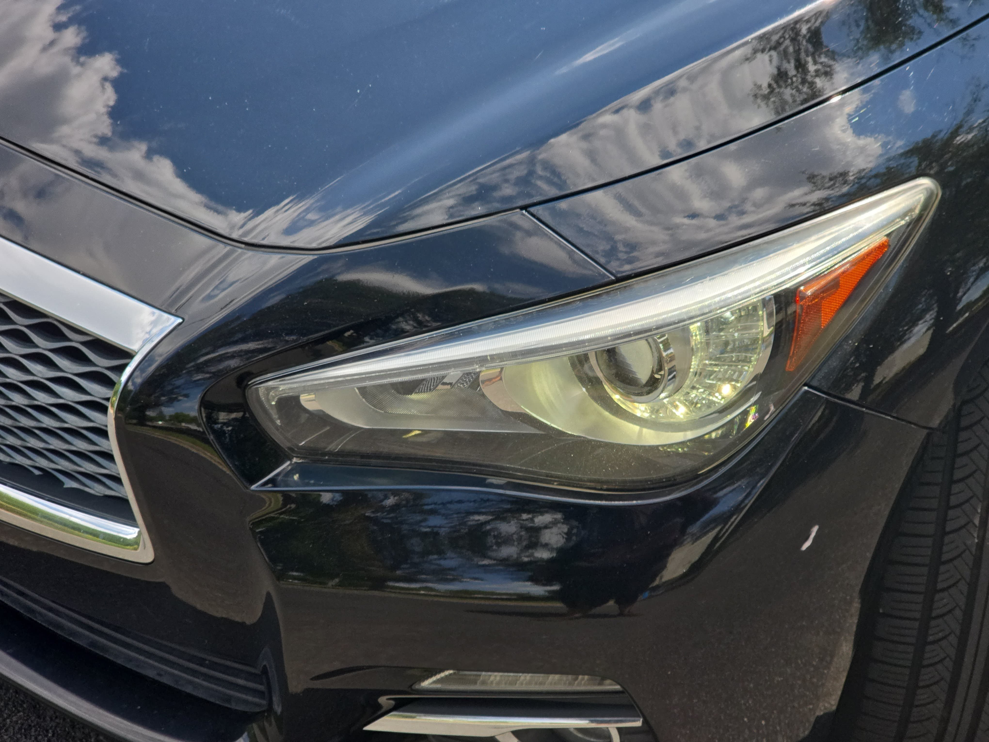 Used 2017 INFINITI Q50 2.0t w/ Moonroof Package RWD image 32