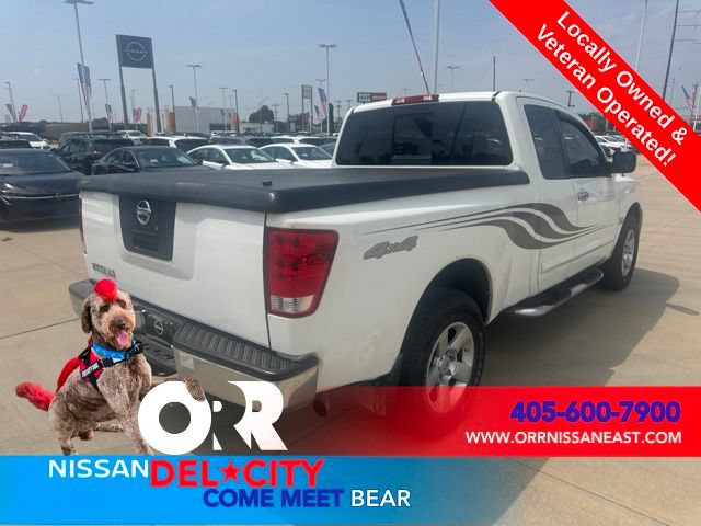 Used 2004 Nissan Titan SE AWD/4WD image 5