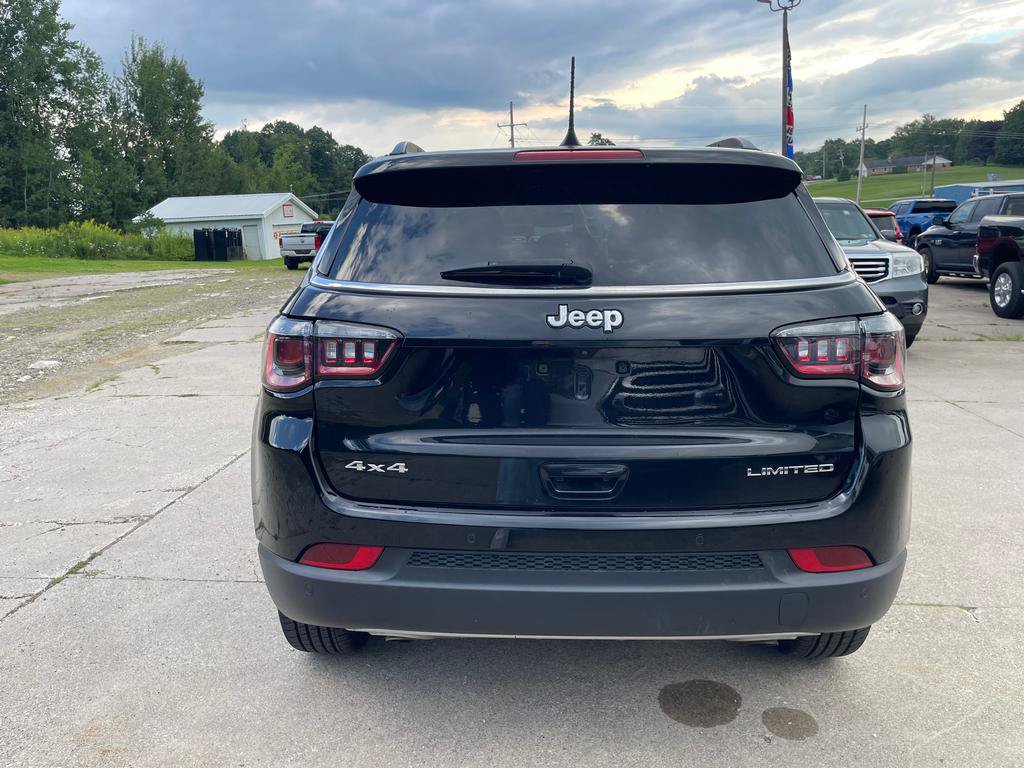 Used 2023 Jeep Compass Limited AWD/4WD image 4